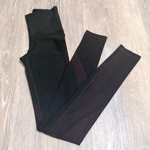 Lululemon | Mapped Out Leggings | SenseKnit | Black w/ Magenta Detail | 2